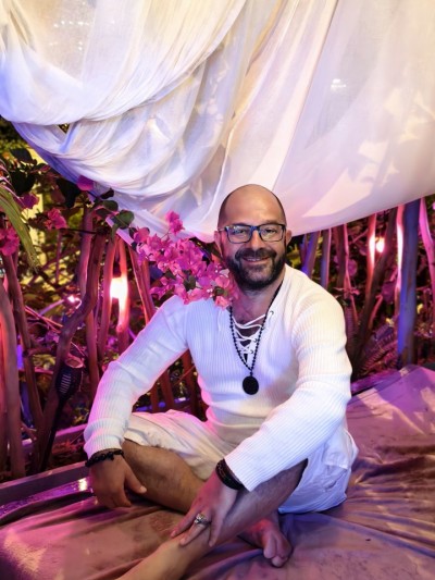 Частный массажист Денис 