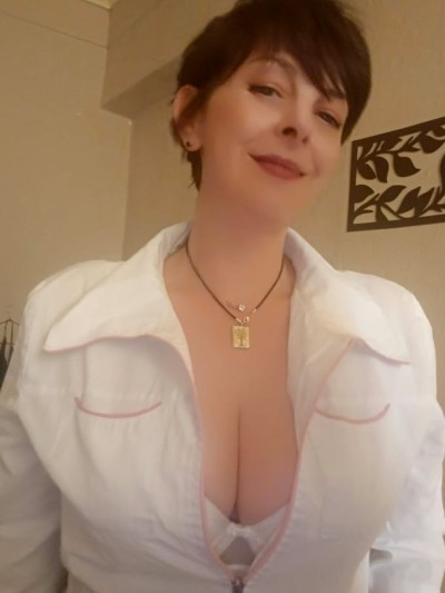 Частная массажистка Есения 