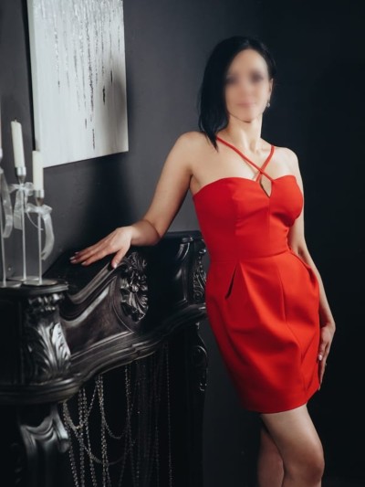 Частная массажистка Илона 