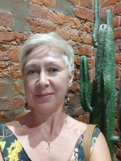 Частная массажистка Елена 