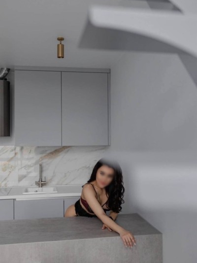 Частная массажистка Алина 