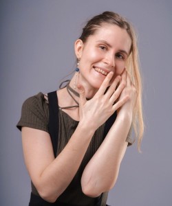 Частная массажистка Алина 