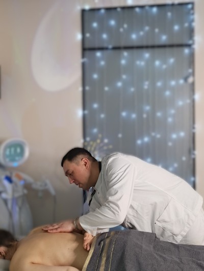 Частный массажист Дмитрий 