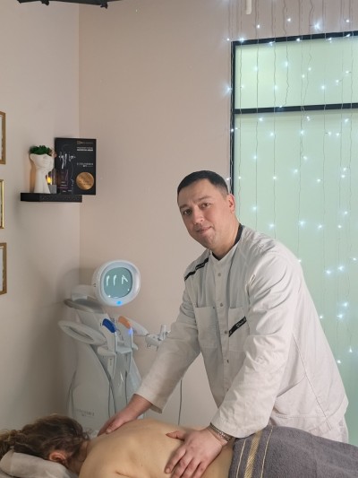 Частный массажист Дмитрий 