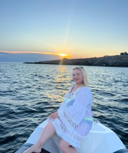 Частная массажистка Вика 