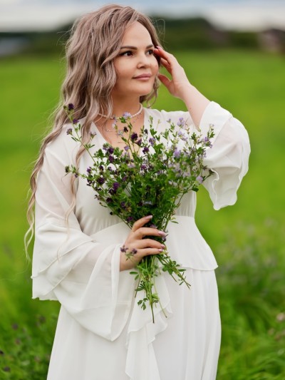 Частная массажистка Лея 