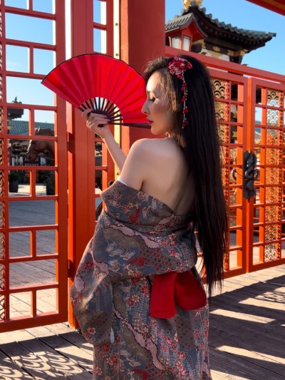 Частная массажистка Саяна 