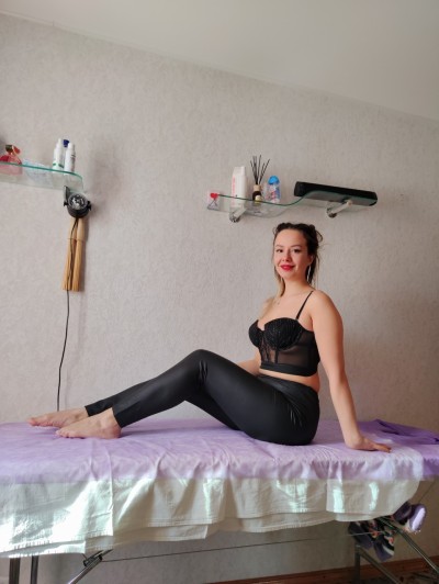 Частная массажистка Поля, 27 лет, Москва - фото 1
