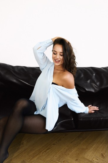 Частная массажистка Крис, 24 года, Москва - фото 4