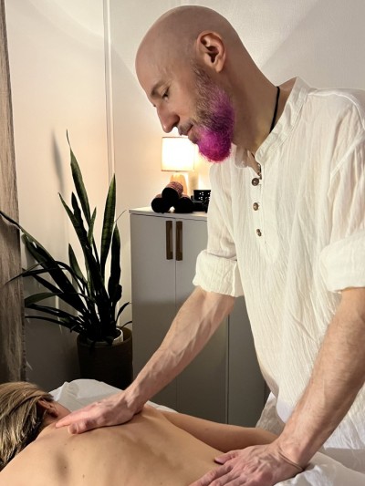 Частный массажист Дмитрий 